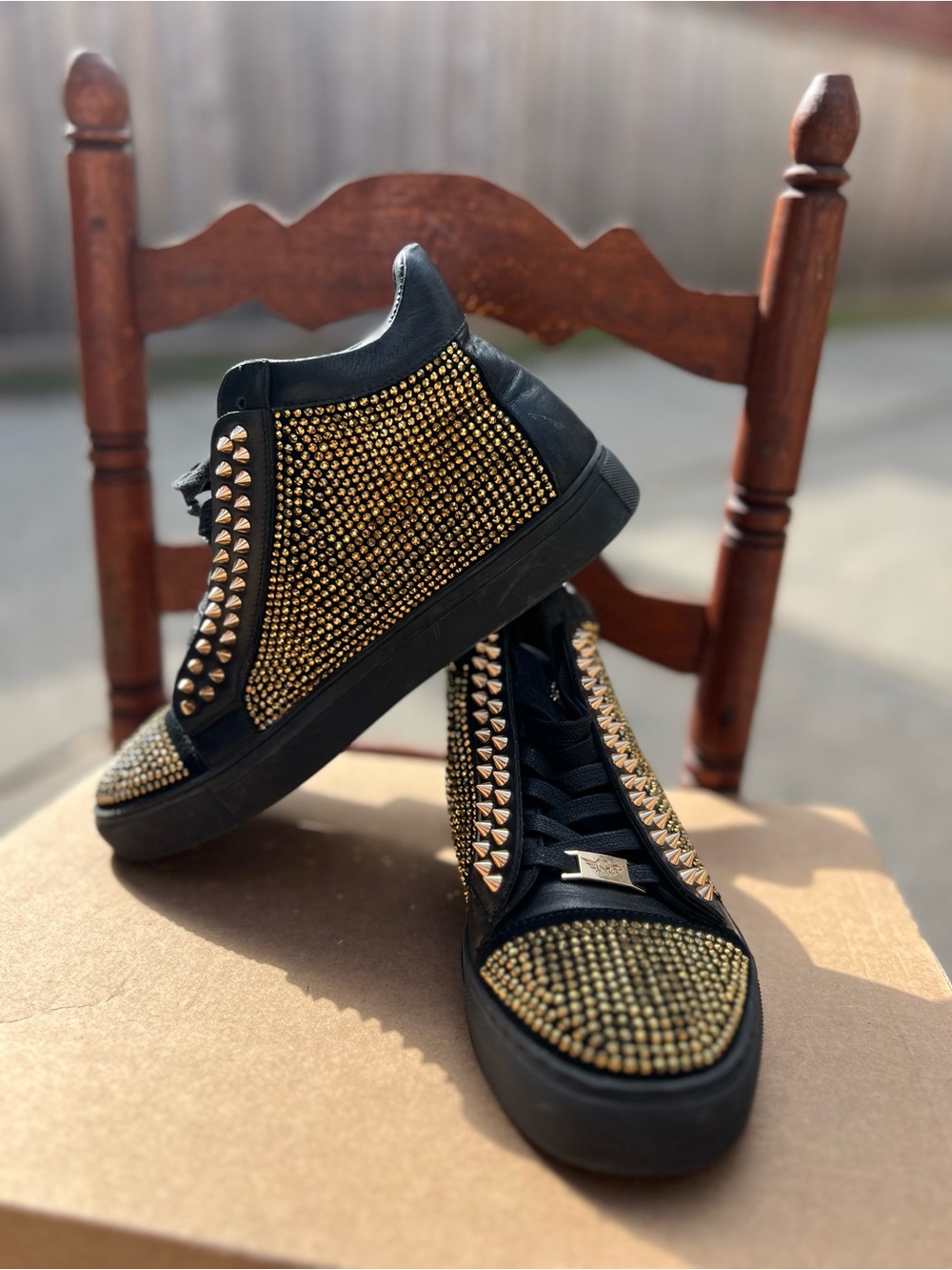 Ferrari Massari Men’s Mid-Top Spiked Sneaker Black Gold Leather